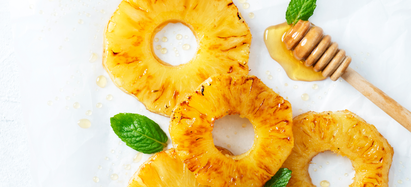 Vegetarisch grillen mit Obst: Jetzt gibt’s heiße Früchtchen