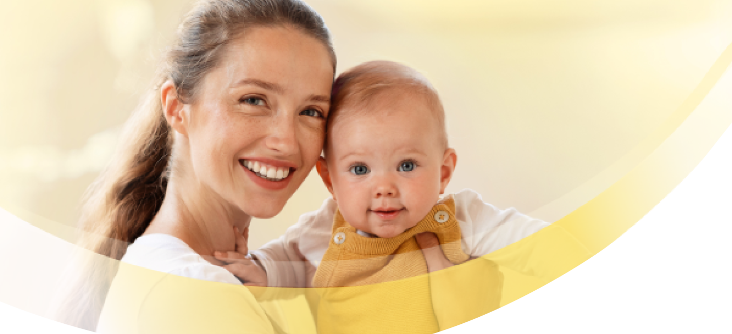 Lächelnde Mutter und lächelndes Kind für den Folgemilch Test für BEBA 2, BEBA 3, BEBA Junior 1+ und BEBA Junior 2+